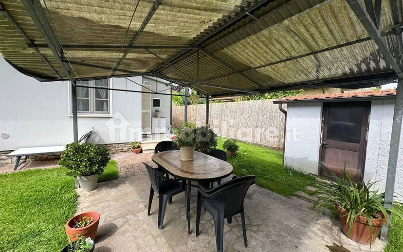 Villa unifamiliare via Fratelli Cervi, Centro, Forte dei Marmi — foto 8 di 14