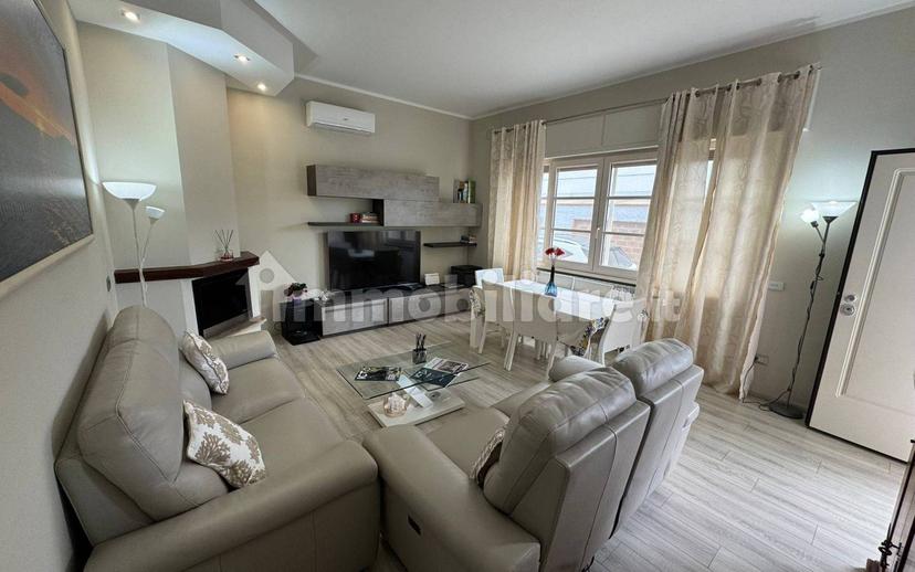 Villa unifamiliare via Fratelli Cervi, Centro, Forte dei Marmi — foto 6 di 14
