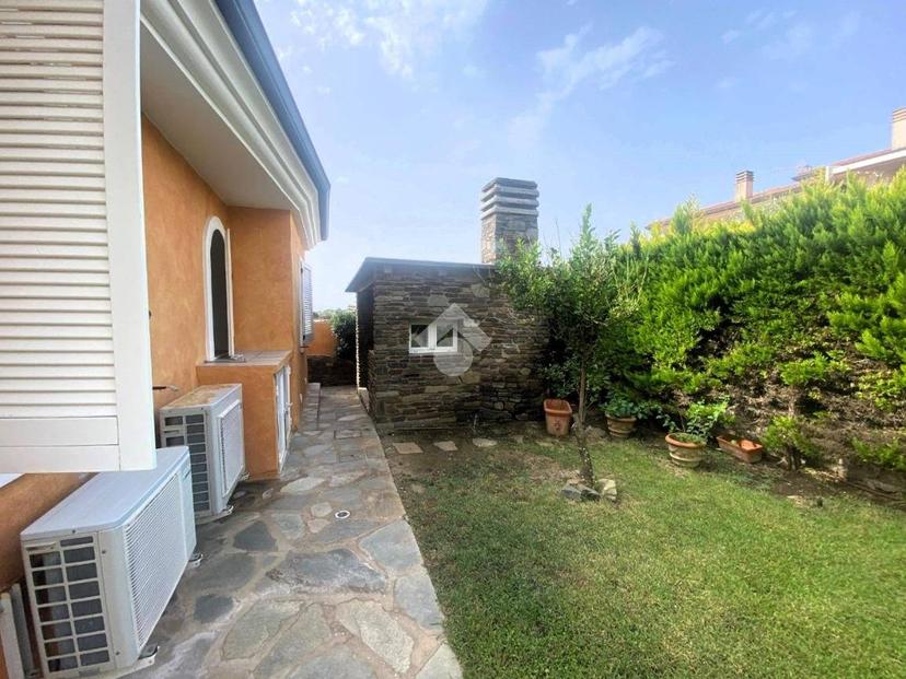 Villa a schiera via Cala di Rena 54, Centro, Stintino — foto 2 di 26
