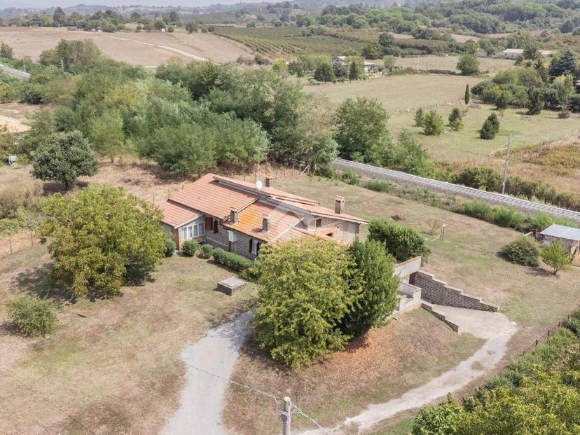 Villa unifamiliare via braccianese claudia, Oriolo Romano — foto 23 di 24