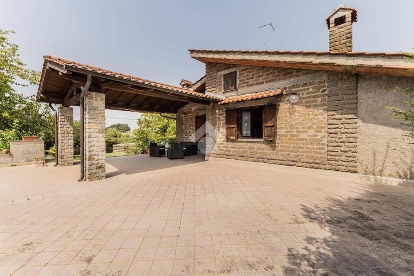 Villa unifamiliare via braccianese claudia, Oriolo Romano — foto 8 di 24