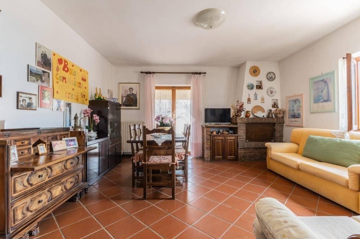 Villa unifamiliare via braccianese claudia, Oriolo Romano
