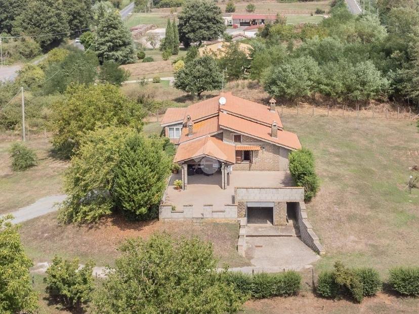 Villa unifamiliare via braccianese claudia, Oriolo Romano — foto 10 di 24