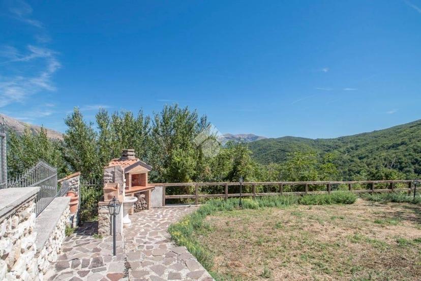 Terratetto unifamiliare Rocca Di Fondi, Antrodoco — foto 3 di 22