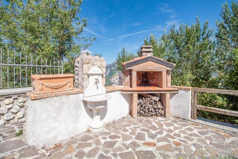 Terratetto unifamiliare Rocca Di Fondi, Antrodoco — foto 20 di 22