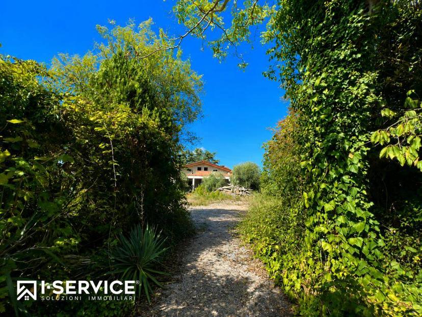 Villa unifamiliare via del Grano 745, Santarcangelo, Santarcangelo di Romagna — foto 22 di 26