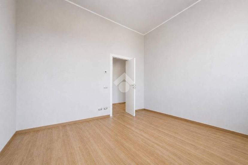 Trilocale via Emilia Est 45, San Lazzaro, Parma — foto 2 di 21