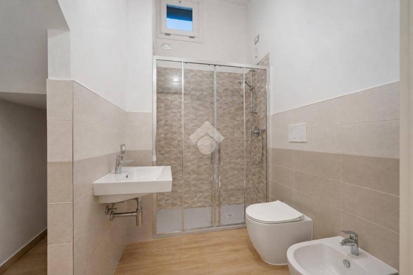 Trilocale via Emilia Est 45, San Lazzaro, Parma — foto 11 di 21