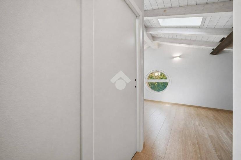 Trilocale via Emilia Est 45, San Lazzaro, Parma — foto 4 di 21