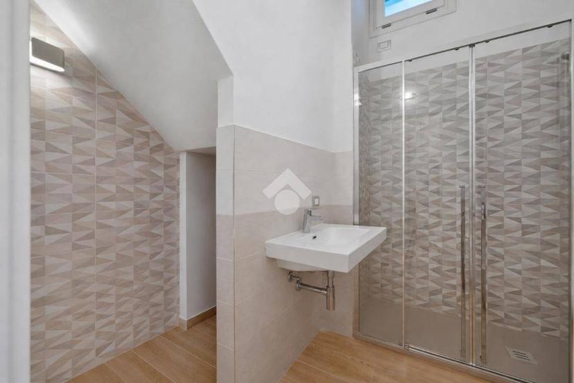 Trilocale via Emilia Est 45, San Lazzaro, Parma — foto 8 di 21