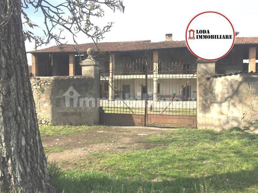 Cascina via Palazzolo, Pontoglio — foto 13 di 28