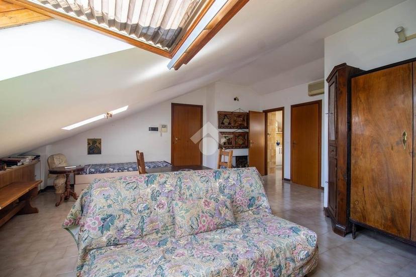 Mansarda via Francesco Petrarca 113, Porto San Giorgio — foto 12 di 15
