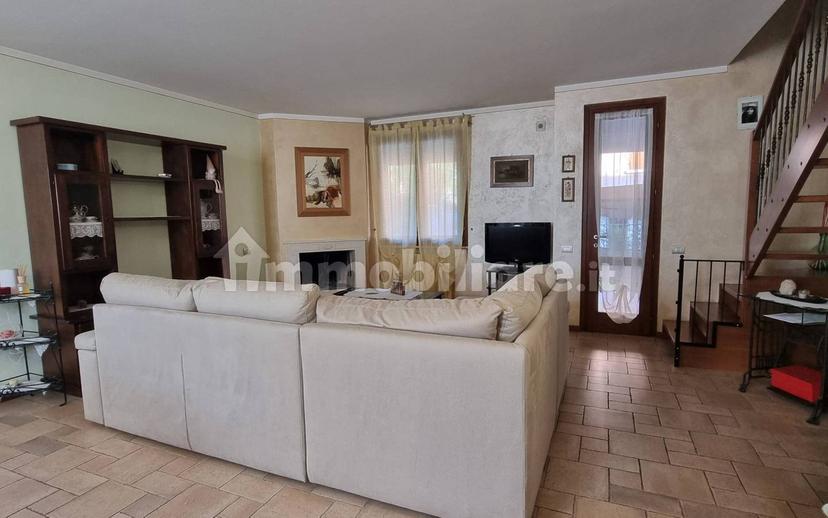 Villa bifamiliare via Galileo Galilei 11, Centro, Calcinato — foto 20 di 39
