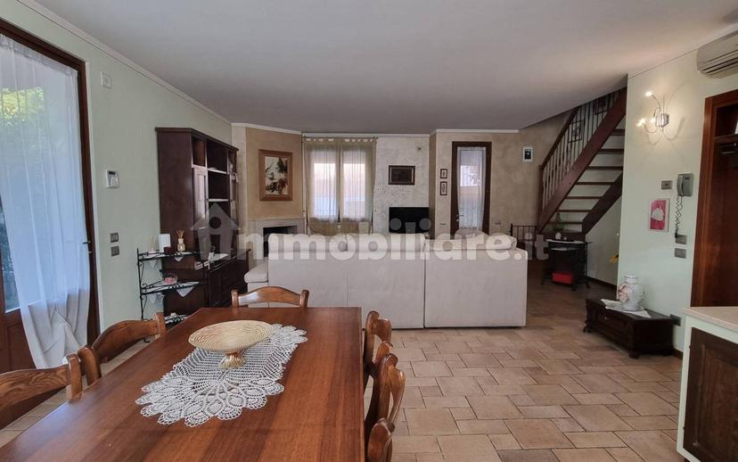 Villa bifamiliare via Galileo Galilei 11, Centro, Calcinato — foto 6 di 39