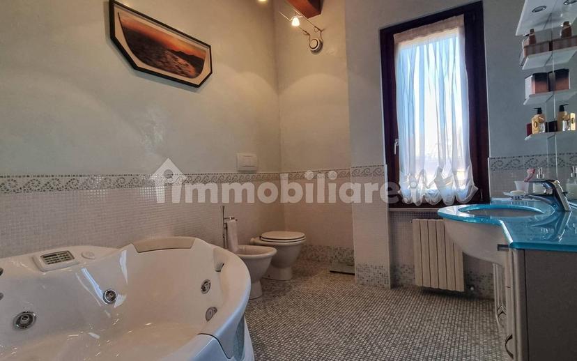 Villa bifamiliare via Galileo Galilei 11, Centro, Calcinato — foto 15 di 39