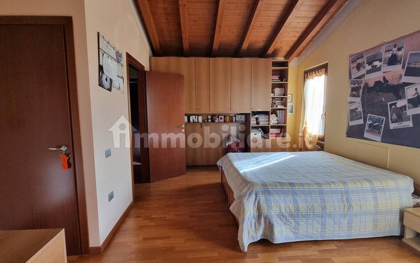 Villa bifamiliare via Galileo Galilei 11, Centro, Calcinato — foto 3 di 39
