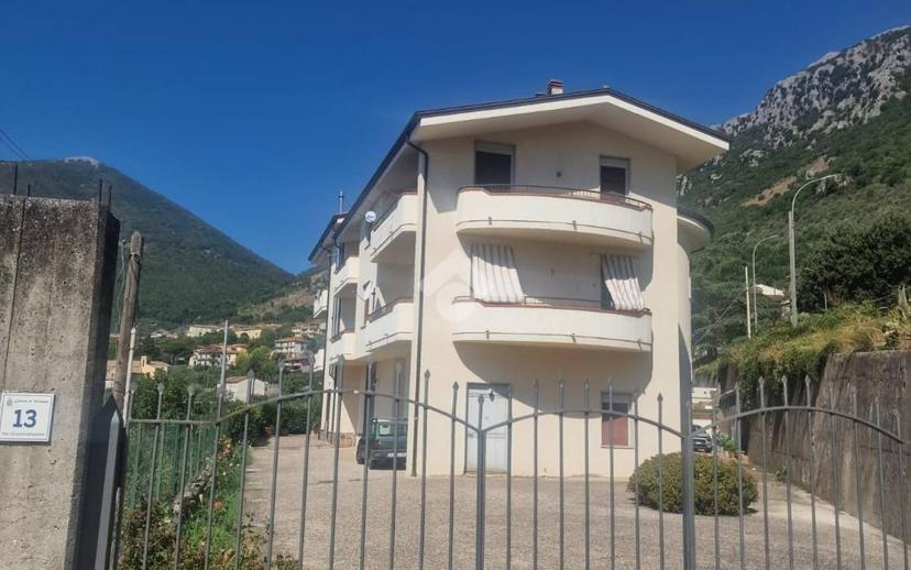 Quadrilocale via santissima trinità, Centro, Vitulano — foto 11 di 28