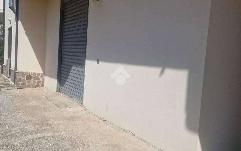 Quadrilocale via santissima trinità, Centro, Vitulano — foto 9 di 28