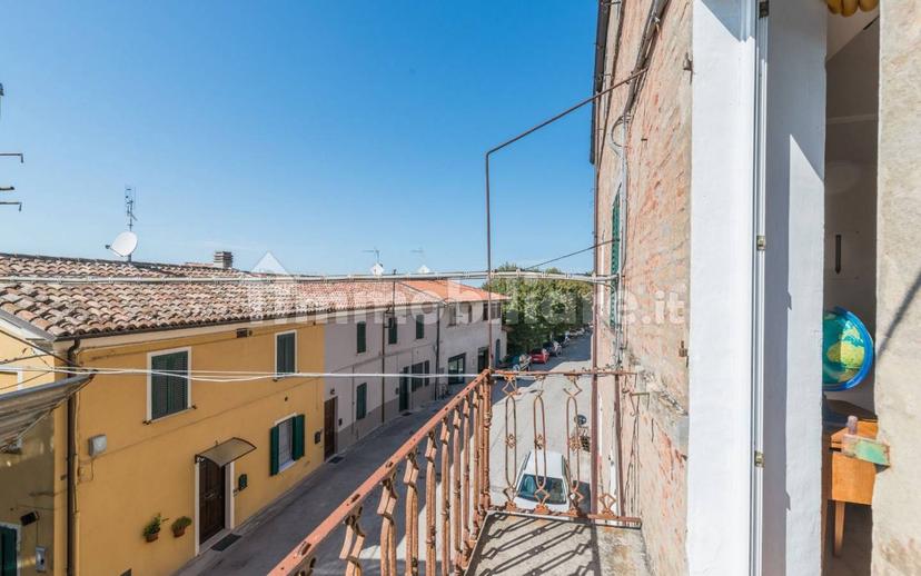 Quadrilocale via Monti, 4, Sant'Angelo In Lizzola, Vallefoglia — foto 9 di 35