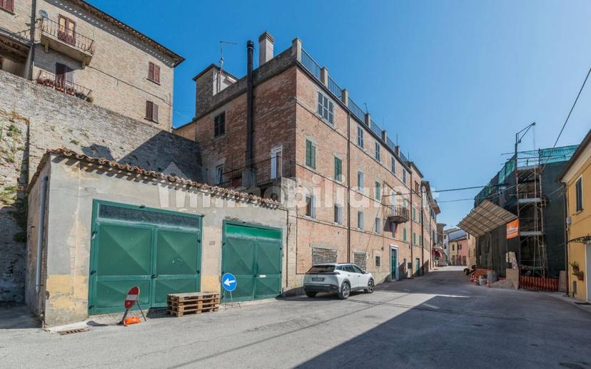 Quadrilocale via Monti, 4, Sant'Angelo In Lizzola, Vallefoglia — foto 2 di 35