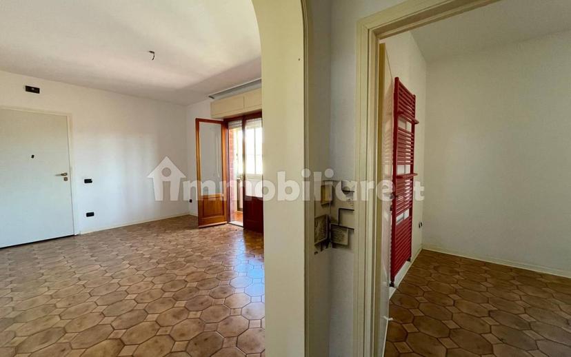 Quadrilocale quarto piano, Venturina, Campiglia Marittima — foto 2 di 17