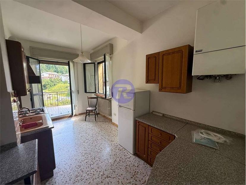 Appartamento via Carlo Ceresa, 98, San Giovanni Bianco — foto 5 di 21