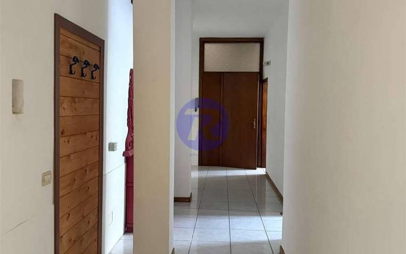 Appartamento via Carlo Ceresa, 98, San Giovanni Bianco — foto 7 di 21