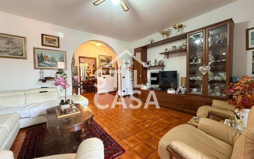 Appartamento buono stato, primo piano, Altopascio Centro, Altopascio — foto 22 di 27
