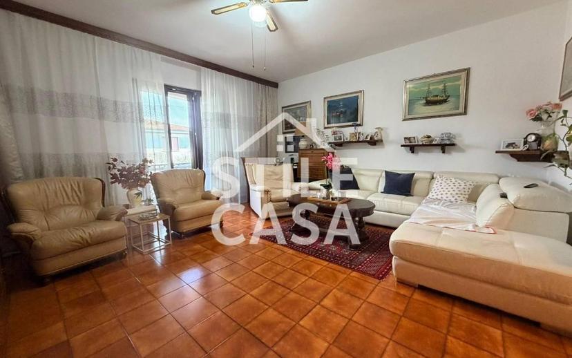 Appartamento buono stato, primo piano, Altopascio Centro, Altopascio — foto 15 di 27