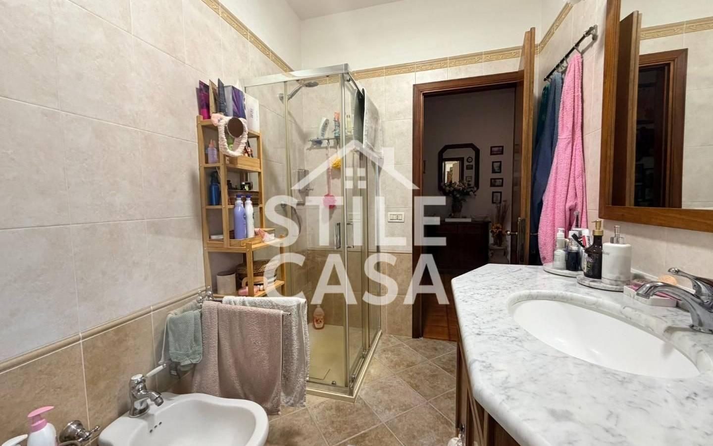Appartamento buono stato, primo piano, Altopascio Centro, Altopascio