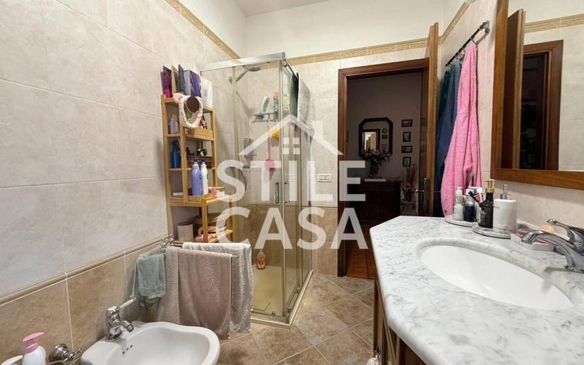 Appartamento buono stato, primo piano, Altopascio Centro, Altopascio