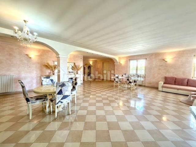 Villa unifamiliare via Enrico Fermi 12, Centro, Padenghe sul Garda — foto 16 di 44