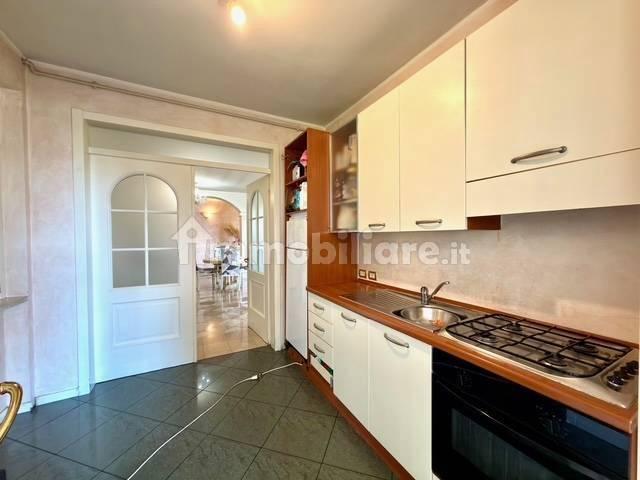 Villa unifamiliare via Enrico Fermi 12, Centro, Padenghe sul Garda — foto 12 di 44