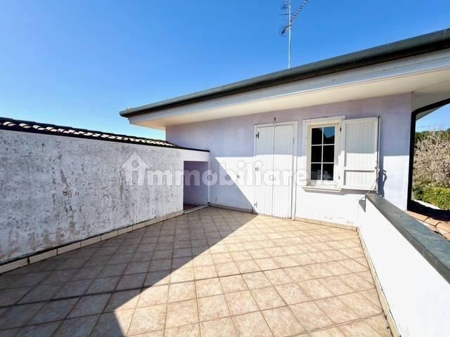 Villa unifamiliare via Enrico Fermi 12, Centro, Padenghe sul Garda — foto 17 di 44