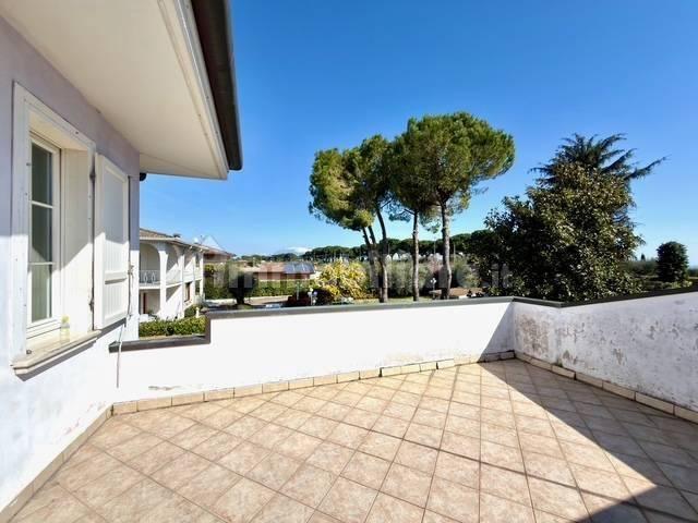 Villa unifamiliare via Enrico Fermi 12, Centro, Padenghe sul Garda — foto 22 di 44