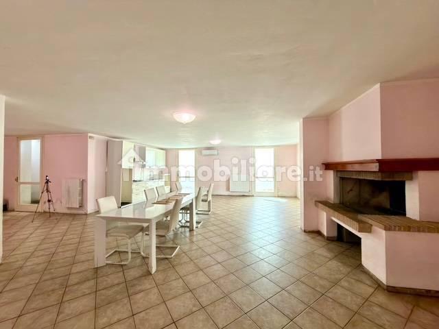 Villa unifamiliare via Enrico Fermi 12, Centro, Padenghe sul Garda — foto 23 di 44