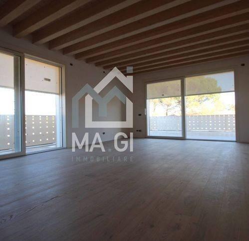 Attico via Magenta, Carità, Lancenigo, Villorba — foto 18 di 22