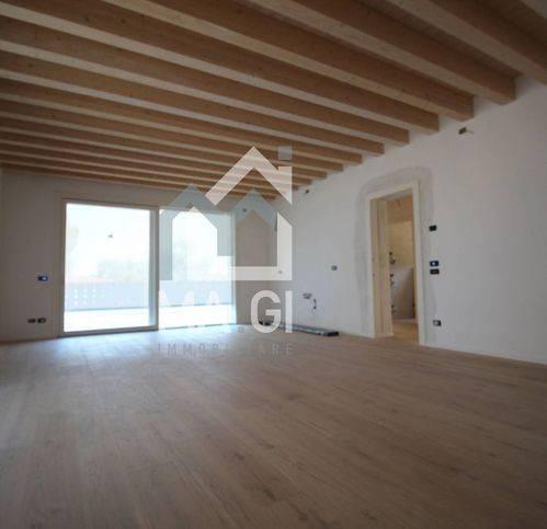 Attico via Magenta, Carità, Lancenigo, Villorba — foto 5 di 22