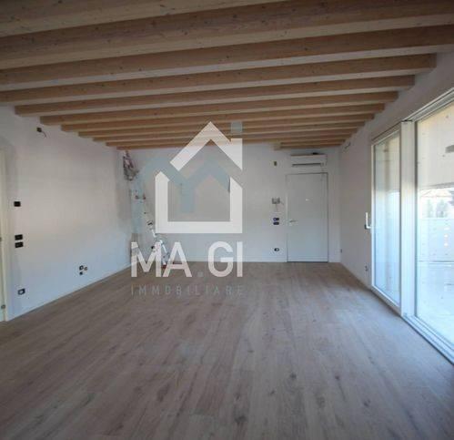 Attico via Magenta, Carità, Lancenigo, Villorba — foto 14 di 22