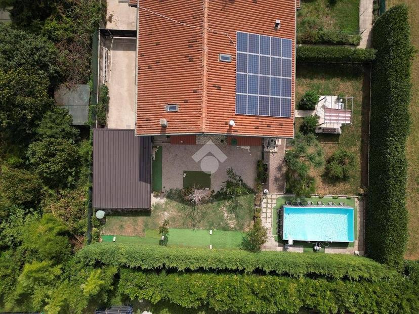 Villa bifamiliare via Martiri della Libertà 22, Centro, San Vito di Leguzzano — foto 31 di 39
