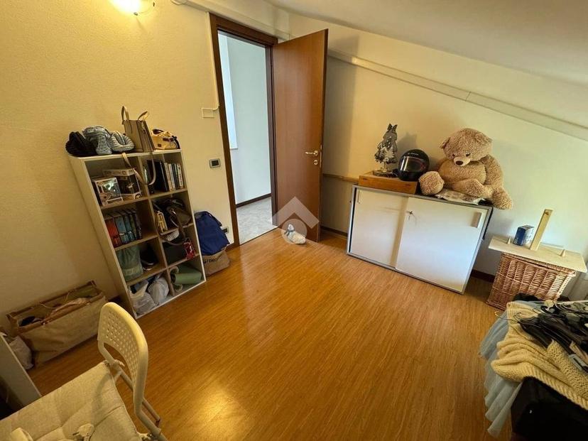 Villa bifamiliare via Martiri della Libertà 22, Centro, San Vito di Leguzzano — foto 22 di 39