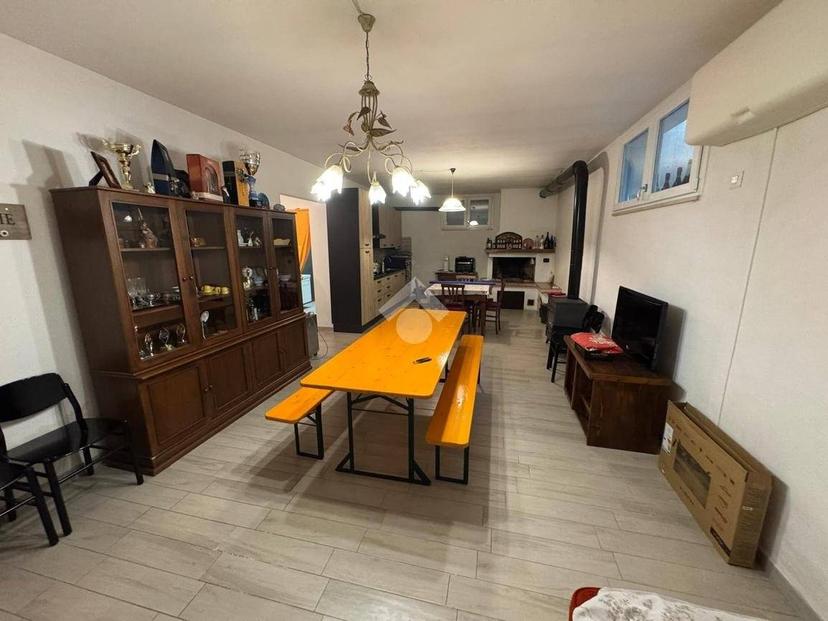 Villa bifamiliare via Martiri della Libertà 22, Centro, San Vito di Leguzzano — foto 27 di 39