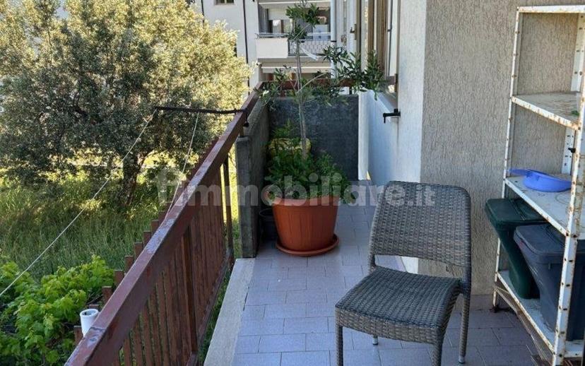Trilocale via delle Gardenie, Viadotto Istonia, Corso G. Garibaldi, V. San Michele, Vasto