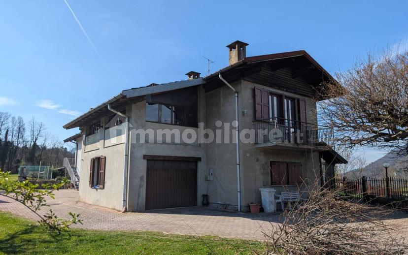 Villa bifamiliare via Giacomo Leopardi 11, Centro, Cunardo — foto 38 di 45