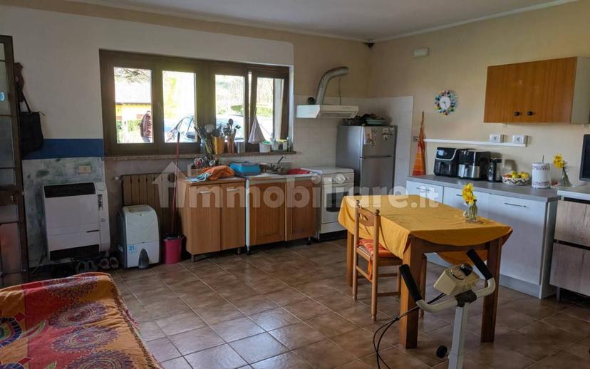 Villa bifamiliare via Giacomo Leopardi 11, Centro, Cunardo — foto 16 di 45