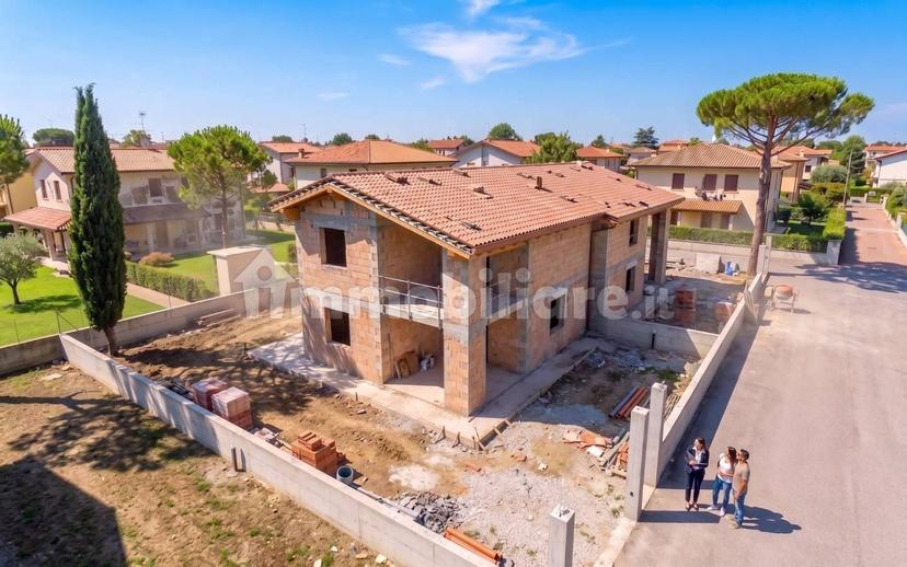Villa bifamiliare Strada del Giardino 69, Centro, Vetralla — foto 2 di 40