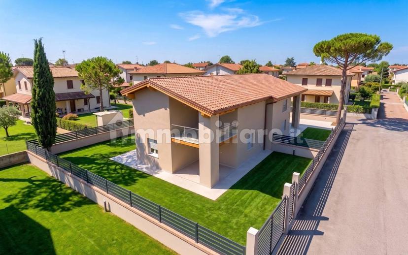 Villa bifamiliare Strada del Giardino 69, Centro, Vetralla — foto 32 di 40