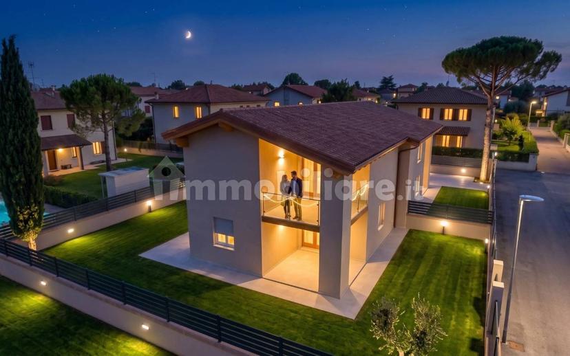 Villa bifamiliare Strada del Giardino 69, Centro, Vetralla — foto 15 di 40