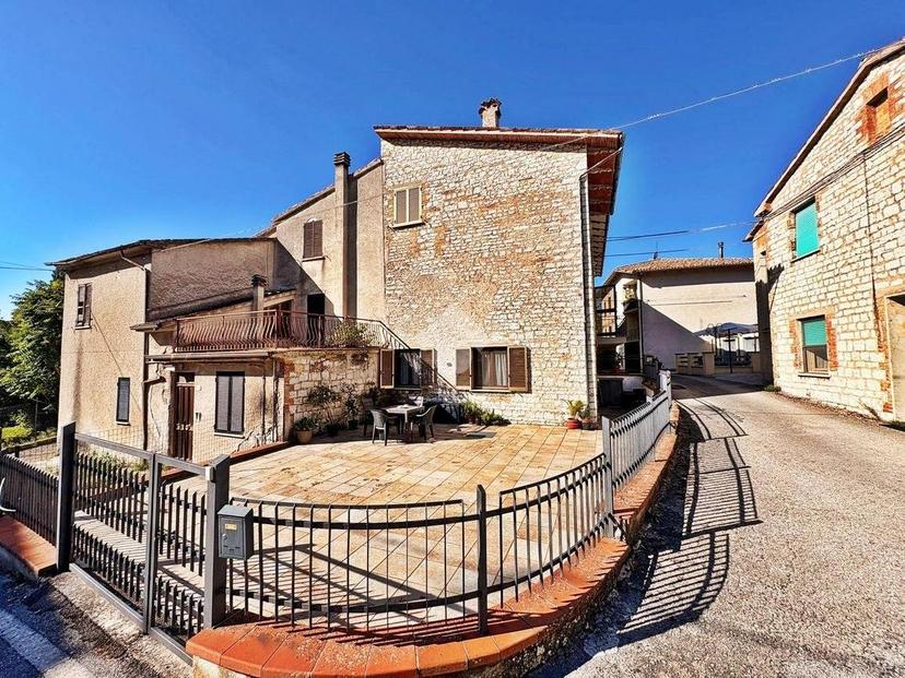 Terratetto plurifamiliare via Palazza 25, Purello, Fossato di Vico — foto 22 di 30