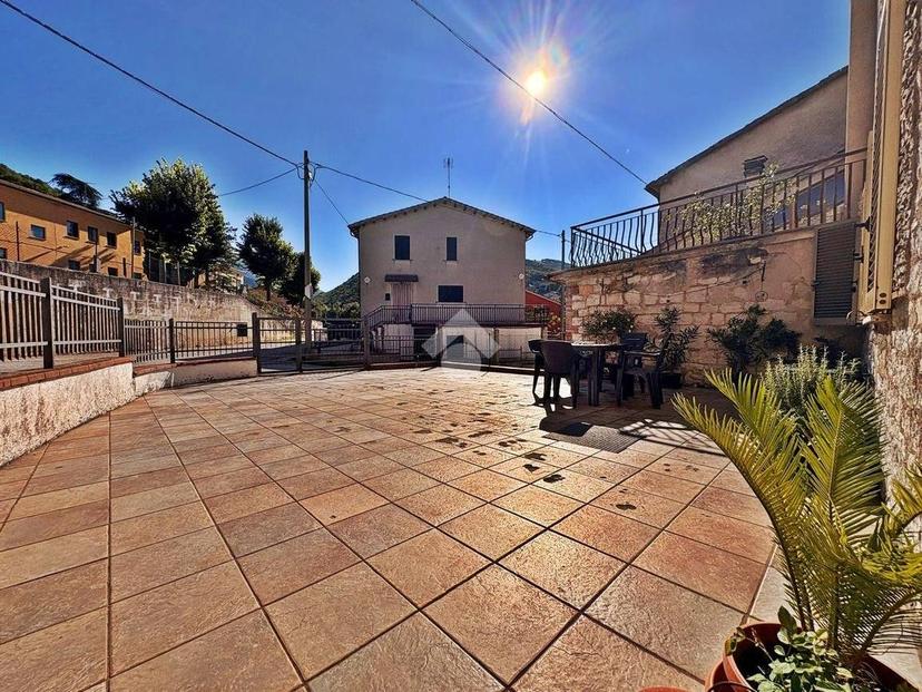 Terratetto plurifamiliare via Palazza 25, Purello, Fossato di Vico — foto 15 di 30